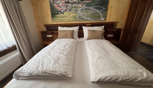 Family Suite, Shared Bathroom (Hasenhornblick Zimmer)