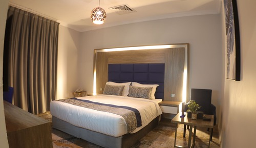 Apartment (One-Bedroom Apartment)