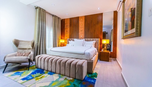 Royal Room