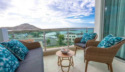 Luxury Condo, 1 King Bed with Sofa bed, Balcony, Ocean View