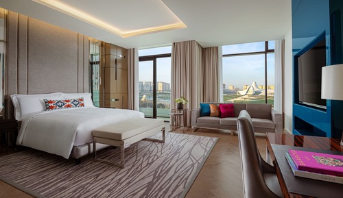 Grand Room, 1 King Bed, Non Smoking