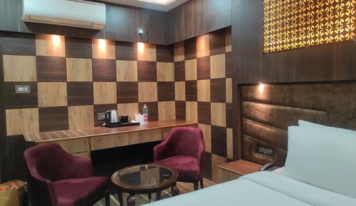 Royal Room