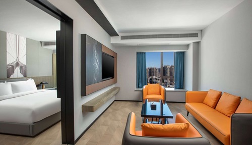 Executive Suite, 1 King Bed, Non Smoking