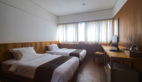 Deluxe Twin Room, 2 Bedrooms, Non Smoking, Garden View