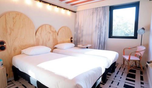 Standard Room, 2 Twin Beds