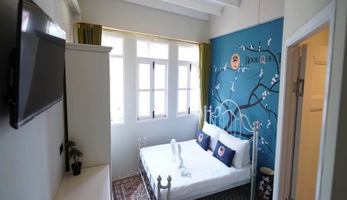 Superior Double Room, 1 Queen Bed, Non Smoking, Private Bathroom