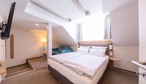 Superior Double Room (8)
