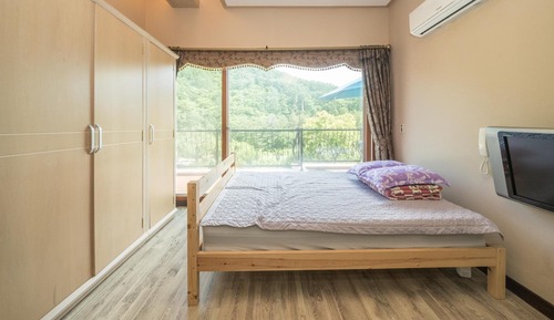 Basic Room, 1 Bedroom (sky201(private BBQ))