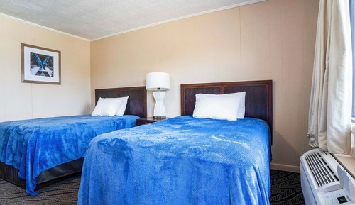 Room, 2 Queen Beds, Smoking