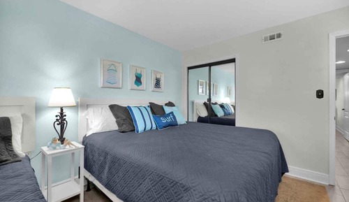 Condo, Multiple Beds, Kitchen, Ocean View (#201 - No Pets Allowed)