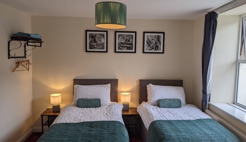 Comfort Twin Room