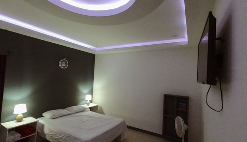 House, 3 Bedrooms, Smoking, Balcony