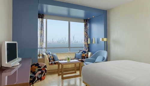Deluxe Room King