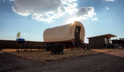Tent (Covered Wagon)
