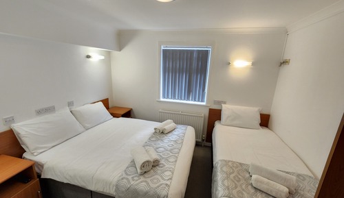 Standard Triple Room, Multiple Beds, Non Smoking