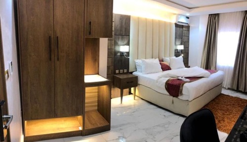 Luxury Room