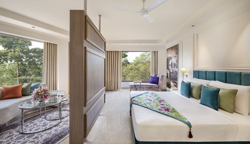 Aurika Suite