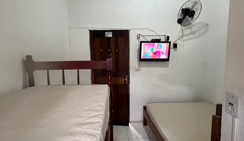 Economy Quadruple Room
