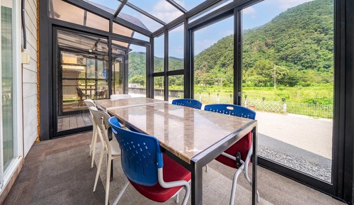 Basic Room, 2 Bedrooms (jeonwon 6)