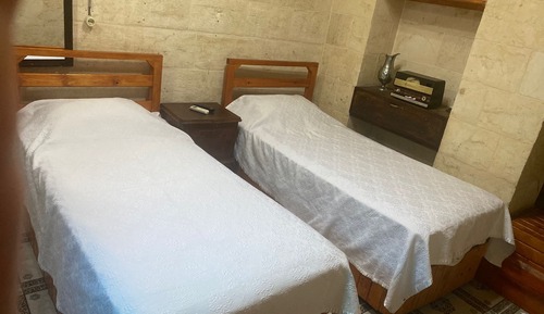 Basic Room, 2 Twin Beds