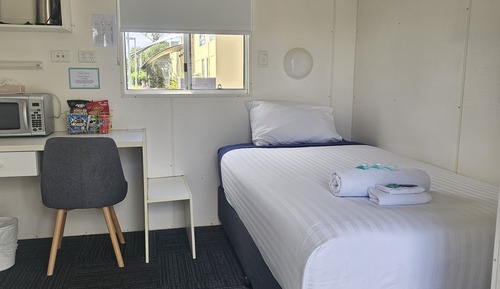 Basic Cabin, Non Smoking, Pets Not Allowed