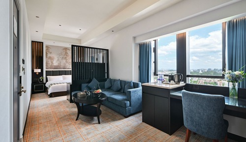 Standard King Room
