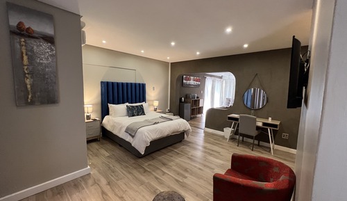 Family Room, 1 Bedroom