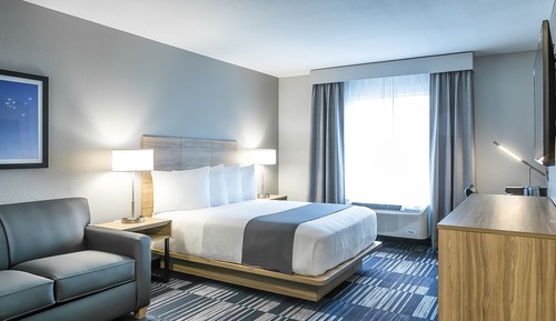 Suite, 1 Queen Bed with Sofa bed