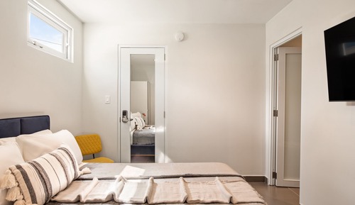 Queen Suite