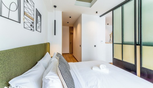 Premium Apartment