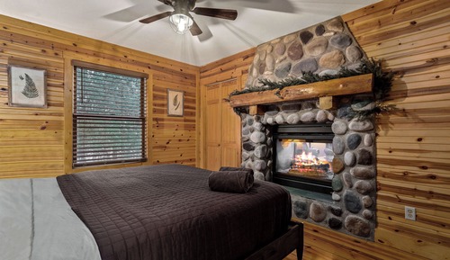 Luxury Cabin, 2 Bedrooms, Hot Tub