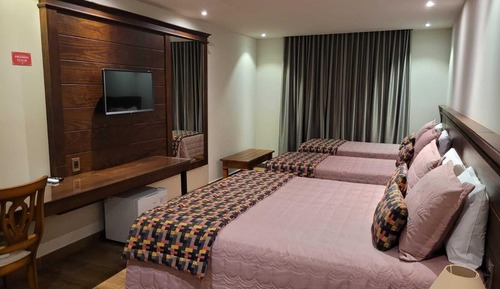 Classic Quadruple Room