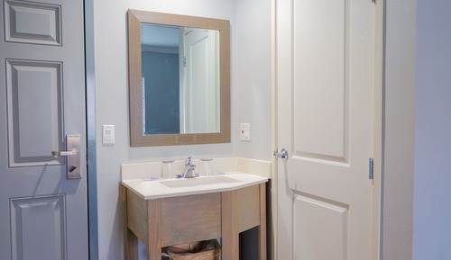 Economy Single Room