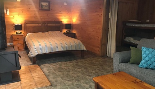 Rosella Cabin