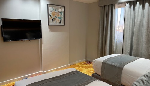 Deluxe Twin Room