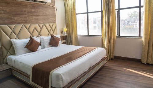 Deluxe Executive Room