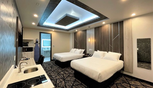 Standard Room, 2 Queen Beds, Non Smoking, Kitchenette