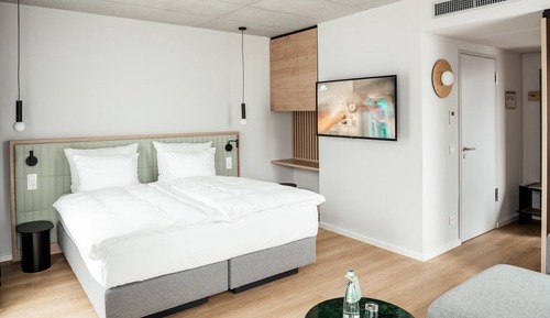 Junior Room, 1 King Bed, Non Smoking