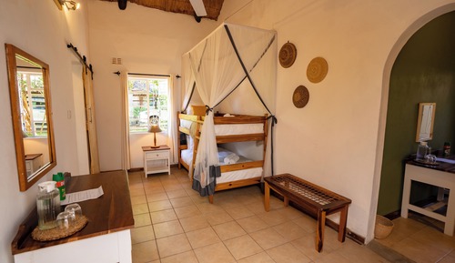 Family Room, 2 Bedrooms
