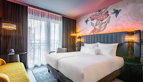 Comfort Twin Room