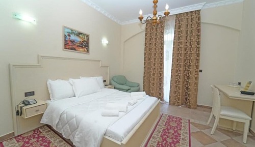 Double Room, Balcony