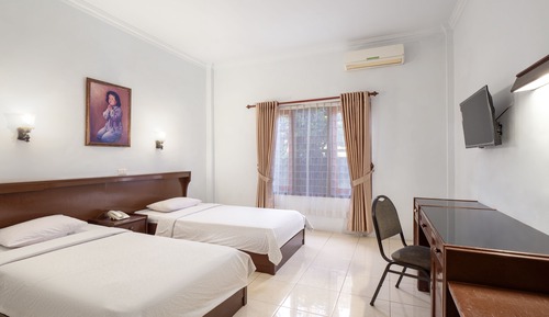 Executive Room