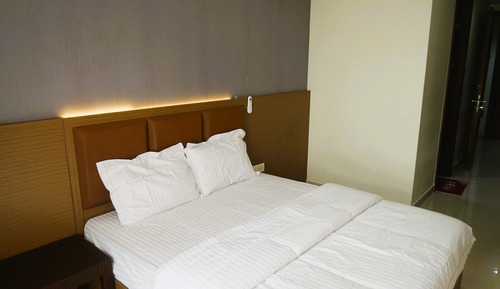 Panoramic Studio, 1 Queen Bed, Non Smoking