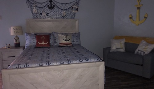 Room, 1 Queen Bed, Pets Allowed