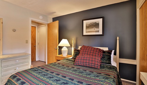Condo, 2 Bedrooms