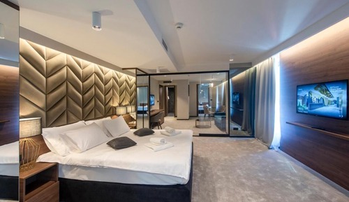 Superior Suite