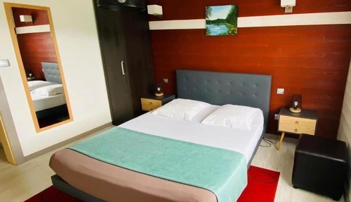 Comfort Room, 1 Queen Bed with Sofa bed