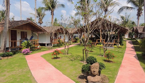 Garden Bungalow