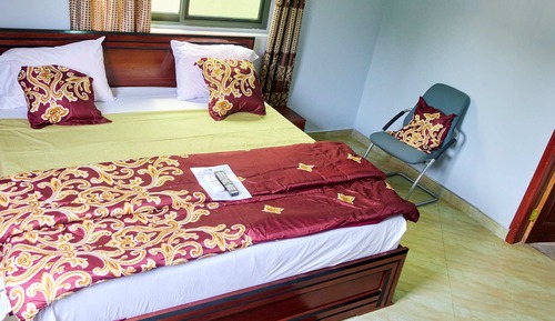 Standard Apartment, 3 Bedrooms, Garden View