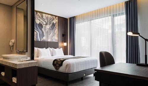 Suite Room